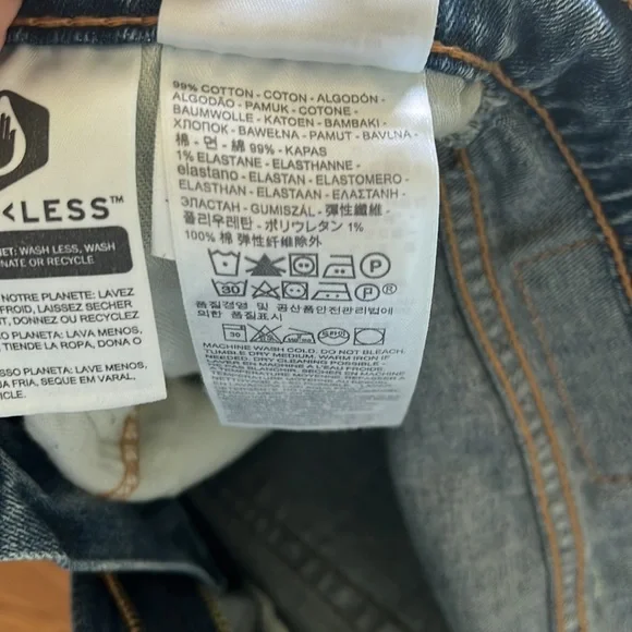 Levis Slim Taper Jeans - Picture 6 of 6